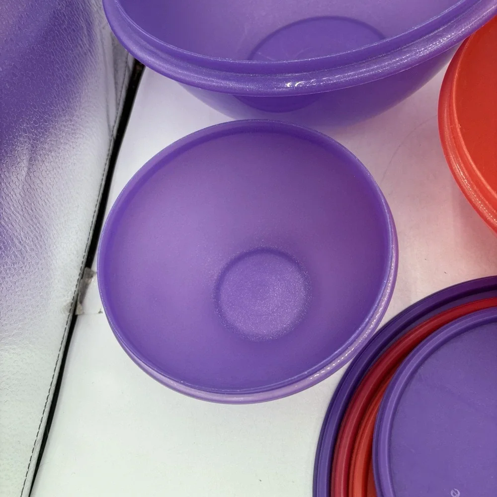 Tupperware Wonderlier Bowls w Seal Lids Nesting Modern Set of 5
